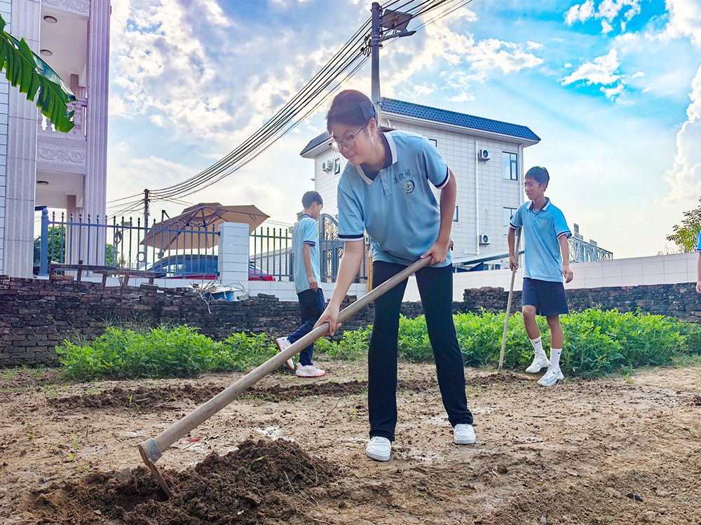 潮州正规全封闭寄宿学校怎么联系？筛选指南
